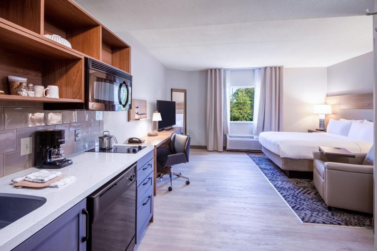 Candlewood Suites Manassas By Ihg Buitenkant foto