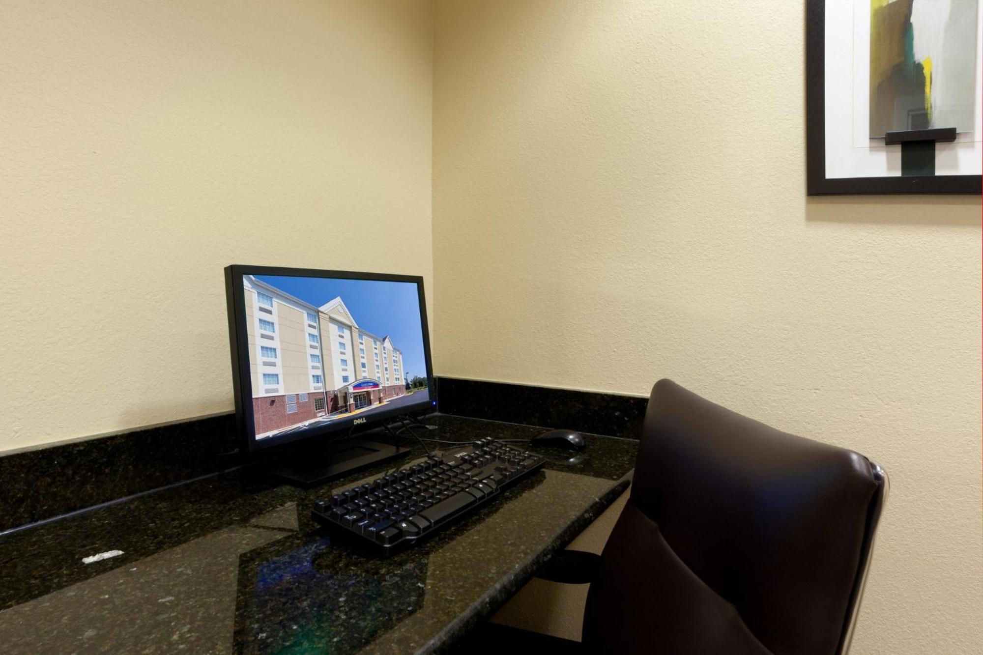 Candlewood Suites Manassas By Ihg Buitenkant foto