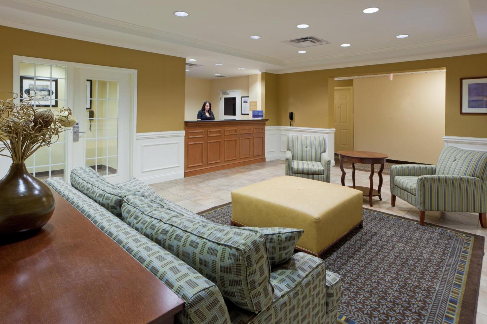 Candlewood Suites Manassas By Ihg Buitenkant foto