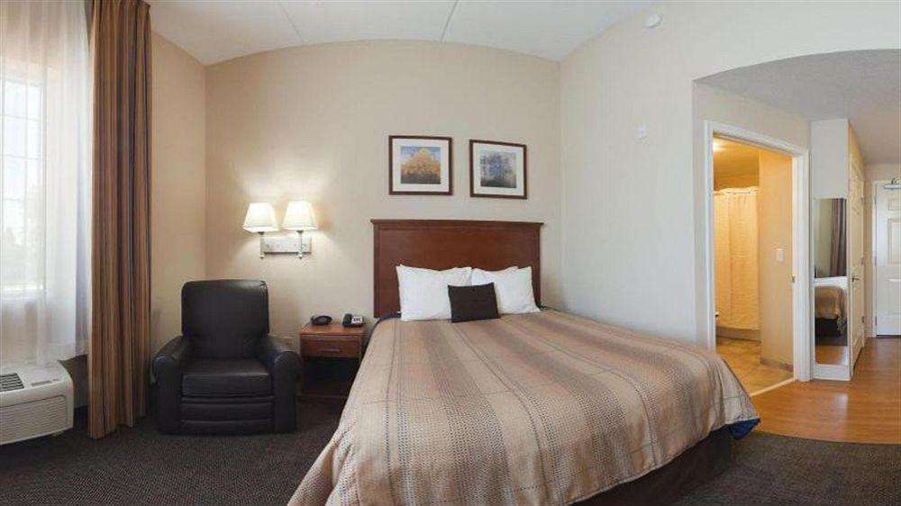 Candlewood Suites Manassas By Ihg Buitenkant foto